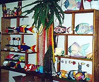 Example of Bensons Import Tropical Decor. Click for larger picture.